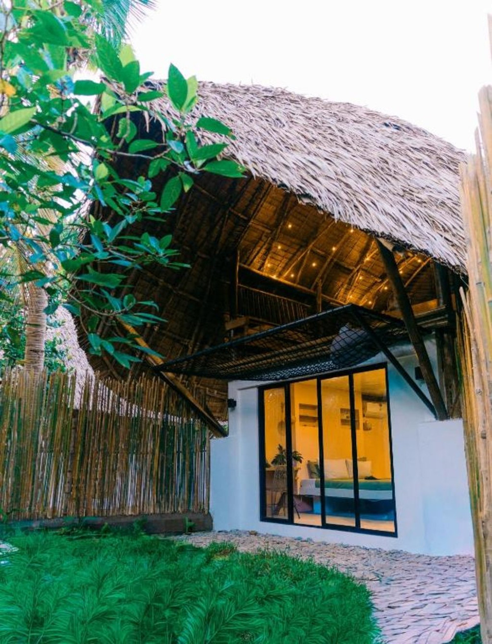 Bamboo Jungle Villa (Local Season Staycation) preview
