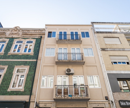 Family Bright Flat with Balcony