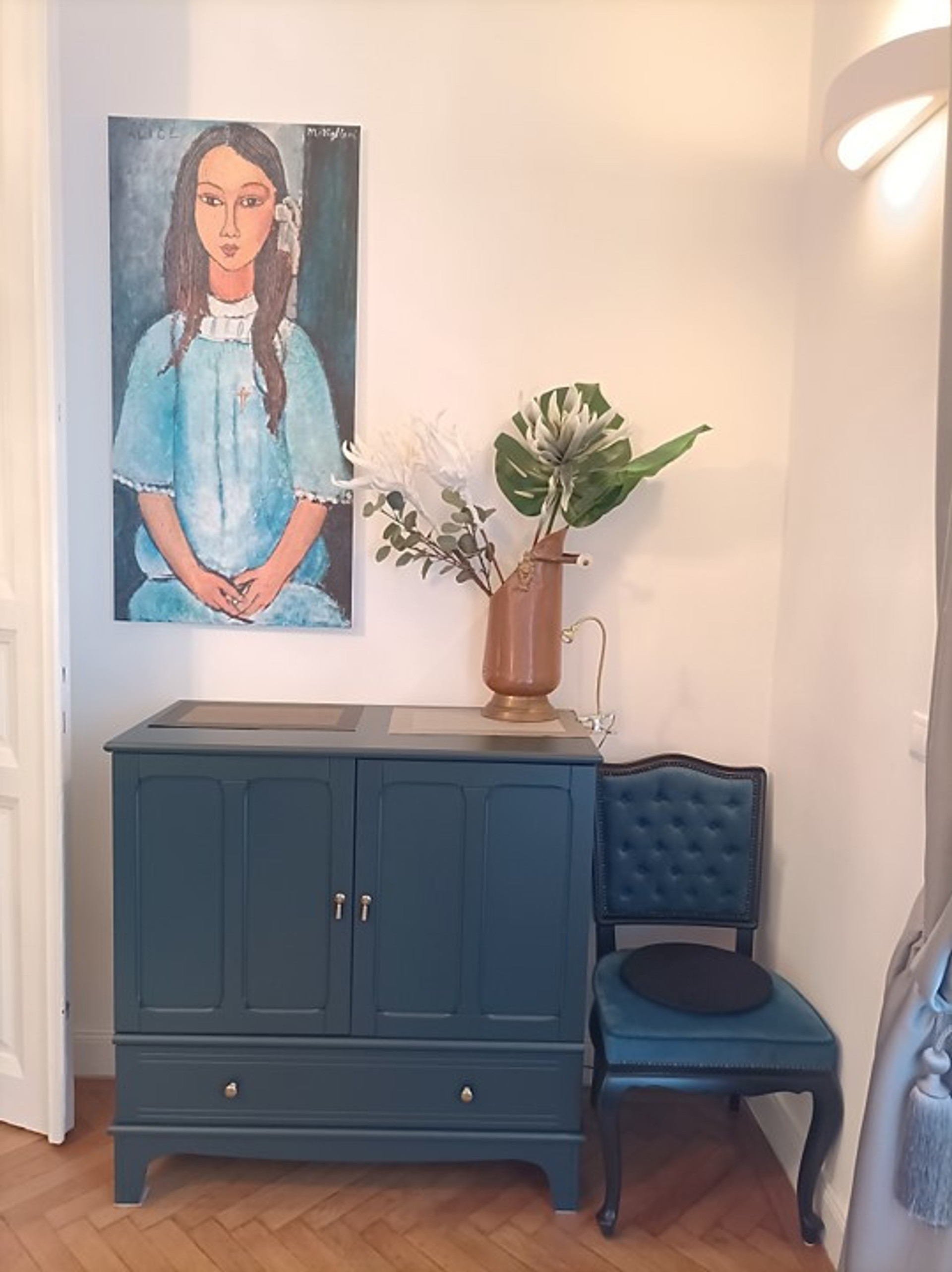 Storage corner