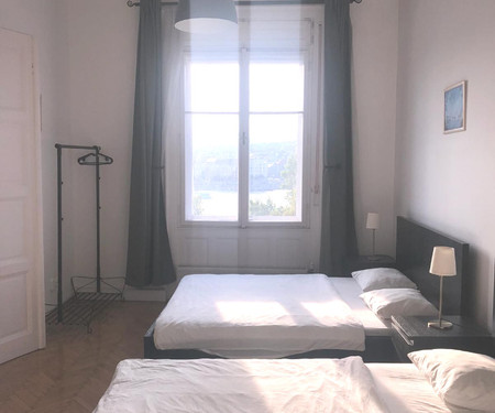Luxury 2 bed apartment Danube panaroma