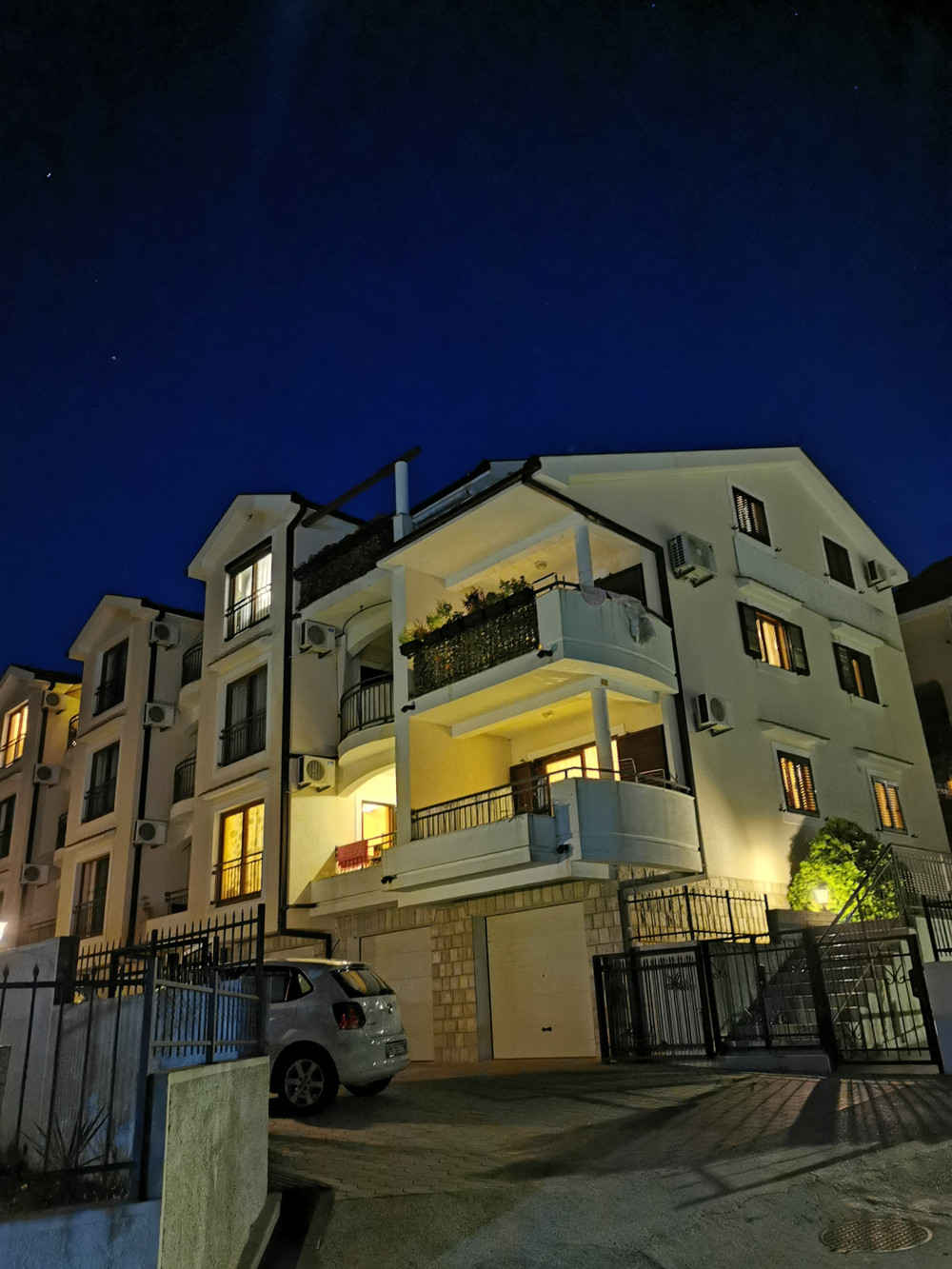 Apartment Stella preview