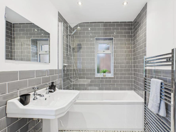 Bathroom 2
