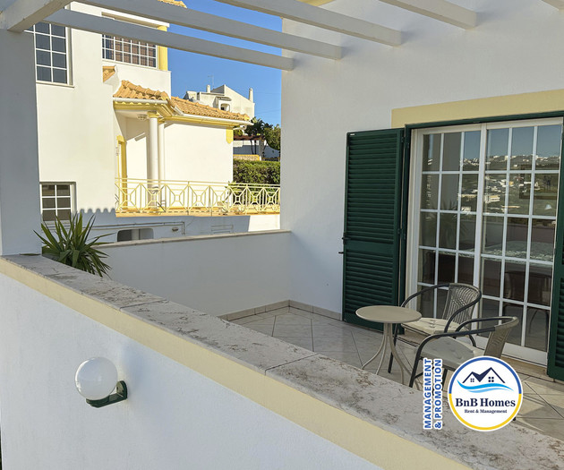 Villa Verde - 4 bedrooms, Marina view, pool & BBQ