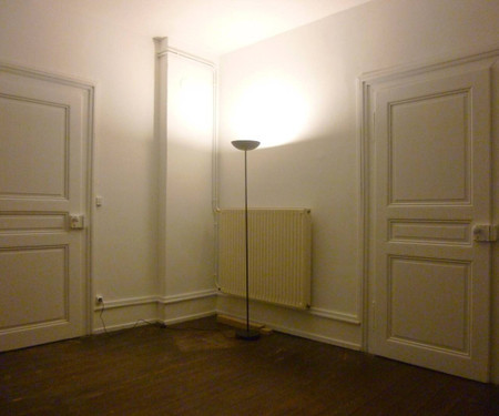 Room in the city center, next to train station