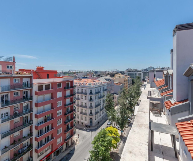 Sottomayor Penthouse in the heart of Lisbon w pool