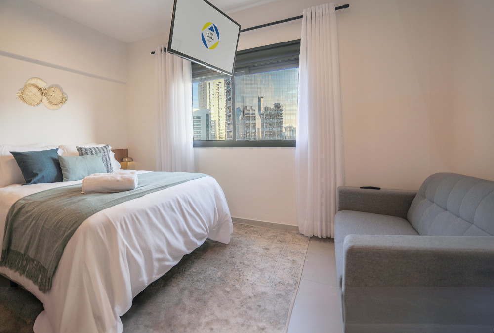 Flat IV Vila Olímpia by Feel Sampa preview