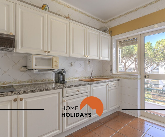 #348 Apartment Madaleno by Home Holidays