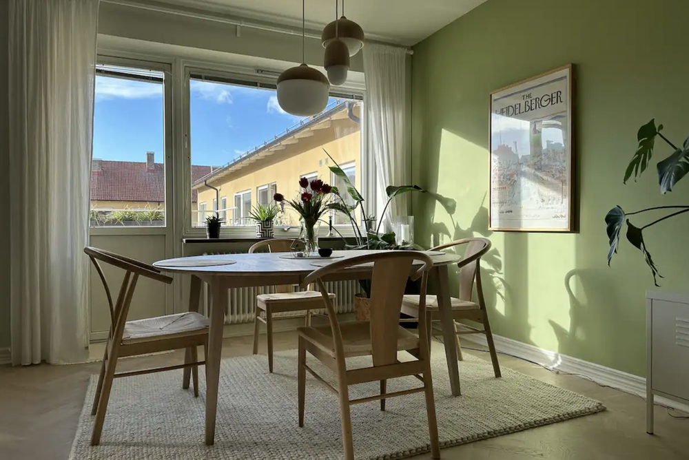 Design apartment close to city center & beach preview