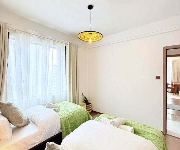 Airy 17th Floor 2BR: City Views, Balcony & Pool