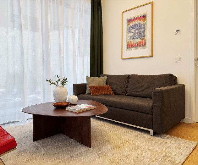 Designer Terrace Apartment – Schillerkiez