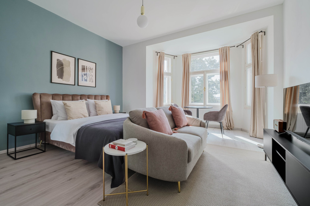 Blueground | Vršovice, furnished, dining area ID13 preview