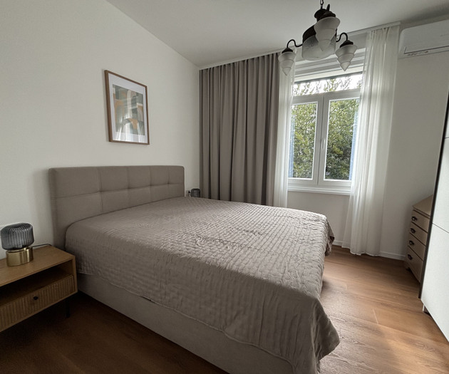 Newly Renovated Marjan one bedroom