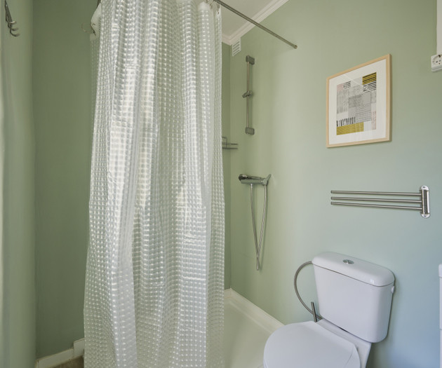 MP7# | Q4 - Room with Private Bathroom