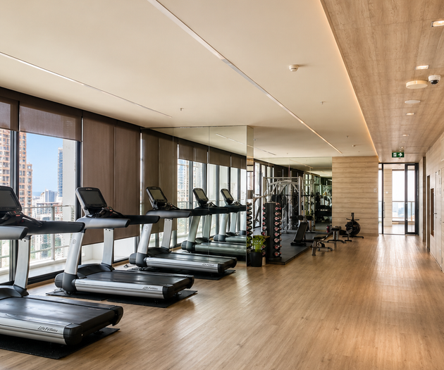 Modern Monthly Studio: Fast WiFi & Great Location