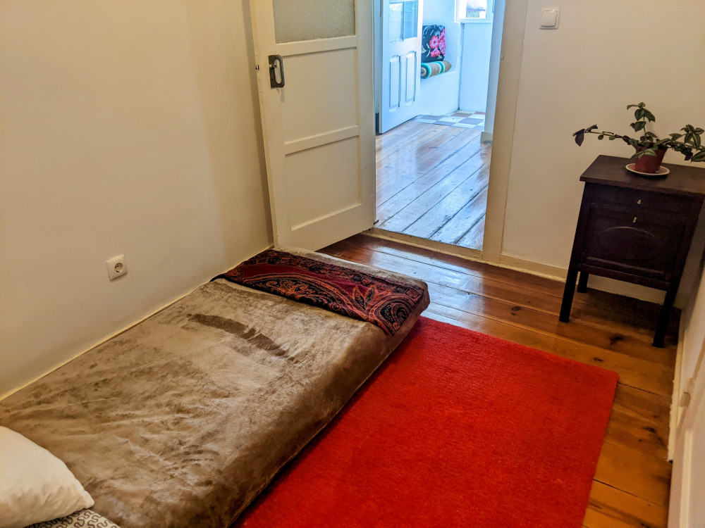 Whole flat - two bedrooms - in historic center