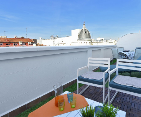 HOMEABOUT PUERTA DEL SOL APARTMENT