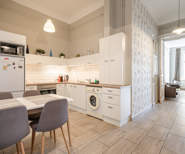 Kitchen and dining area