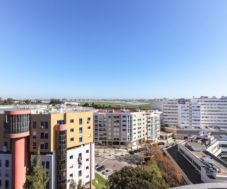 Lisbon Flower 360º - Lovely Flat with Pool & Park