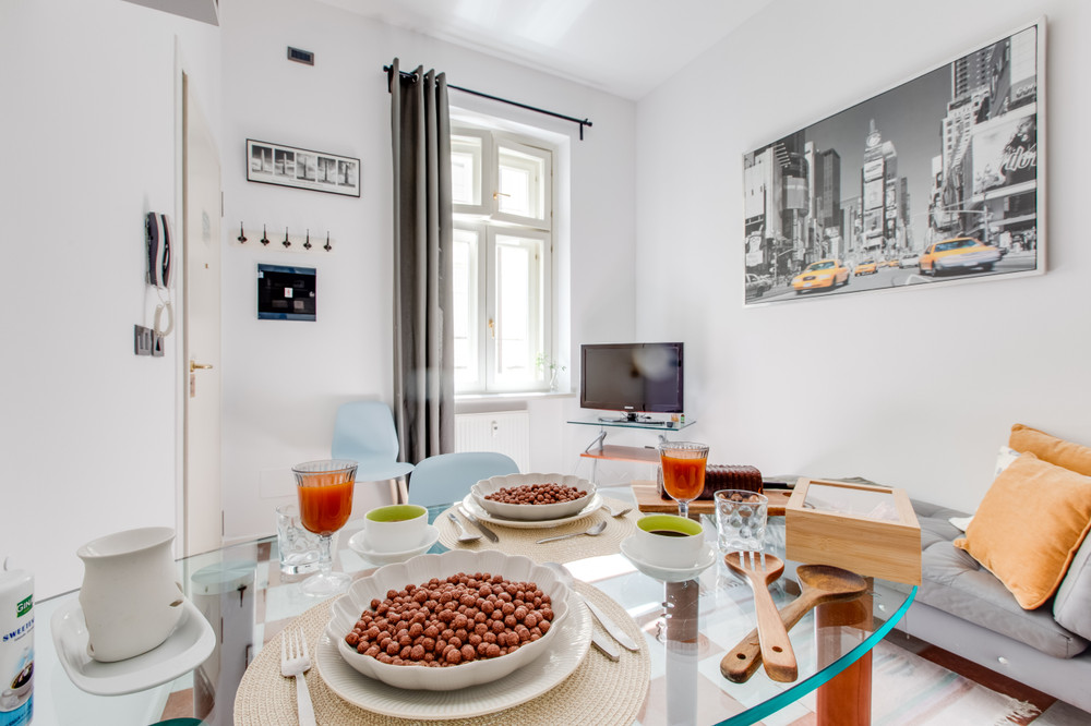 Quaint Harlequin Apartment preview