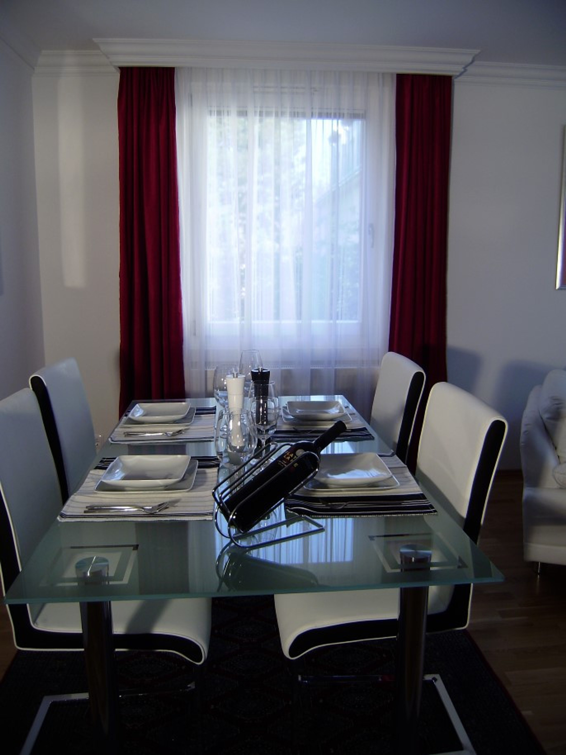 Wohnzimmer Esstisch