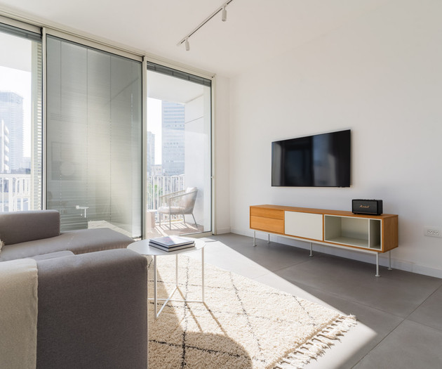 Blueground | Nahalat Byniamin,High End,Balcony -36