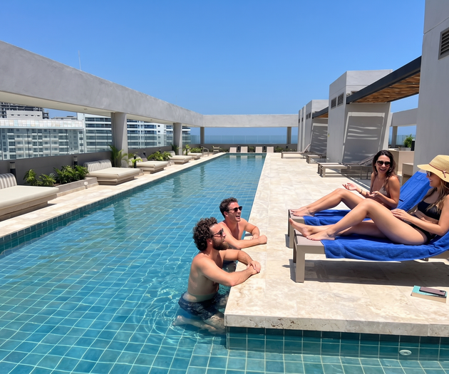 Rooftop · Piscinas · Ambiente Relax