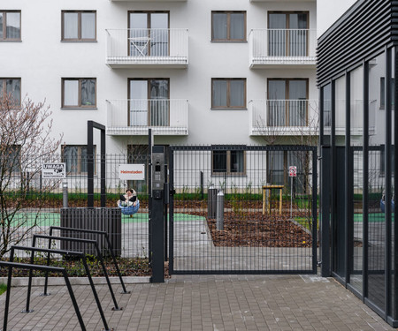 Trendy flat with underground parking in a gated co