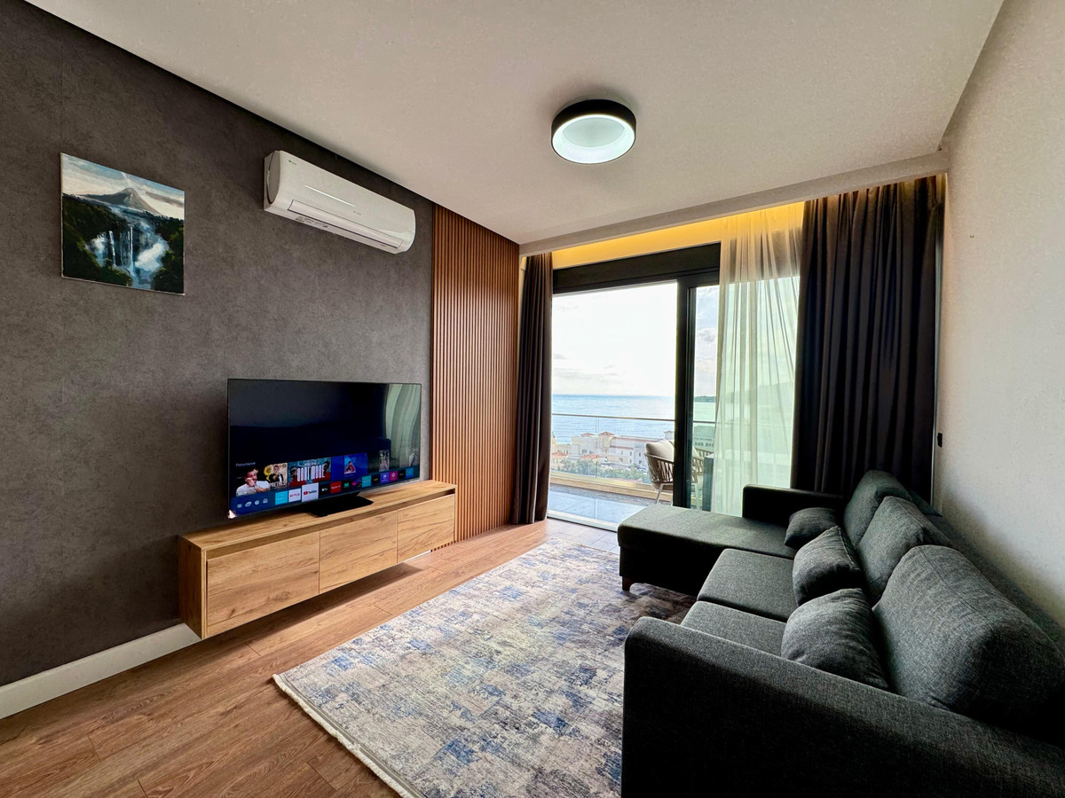 Rent Bečići 1 775 €/month Flatio