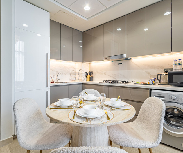 Modern 1BR in Azizi Riviera