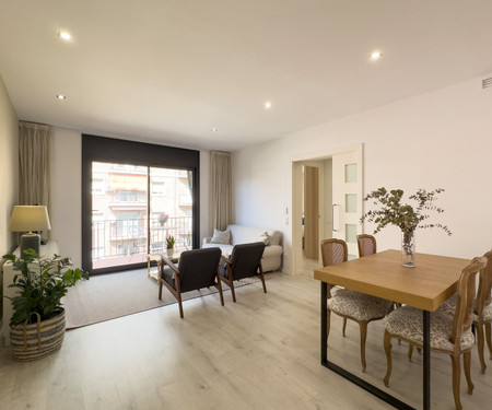 Central and nice apartment in Barcelona