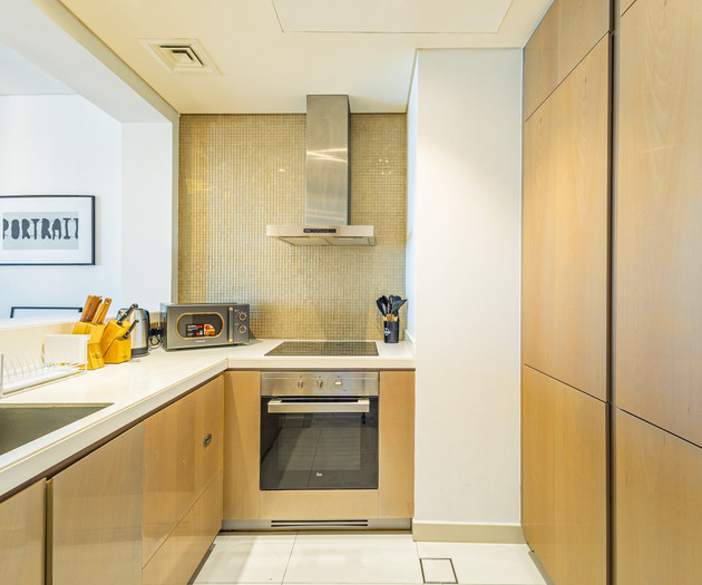 Dubai Dreaming Stylish 1BR, DAMAC Towers Paramount