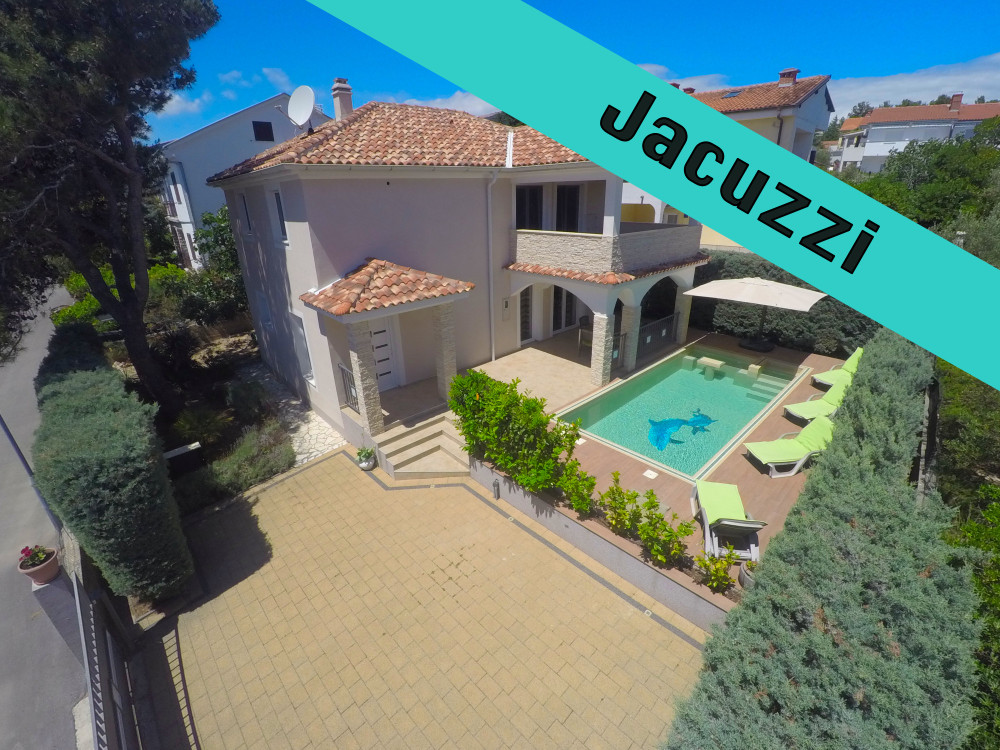 Villa KRK : 4* house, Jacuzzi, 150 m from the sea