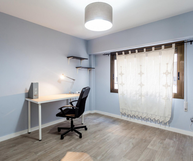 Great 120qm Apt: Near Turia & City of Arts+Parking