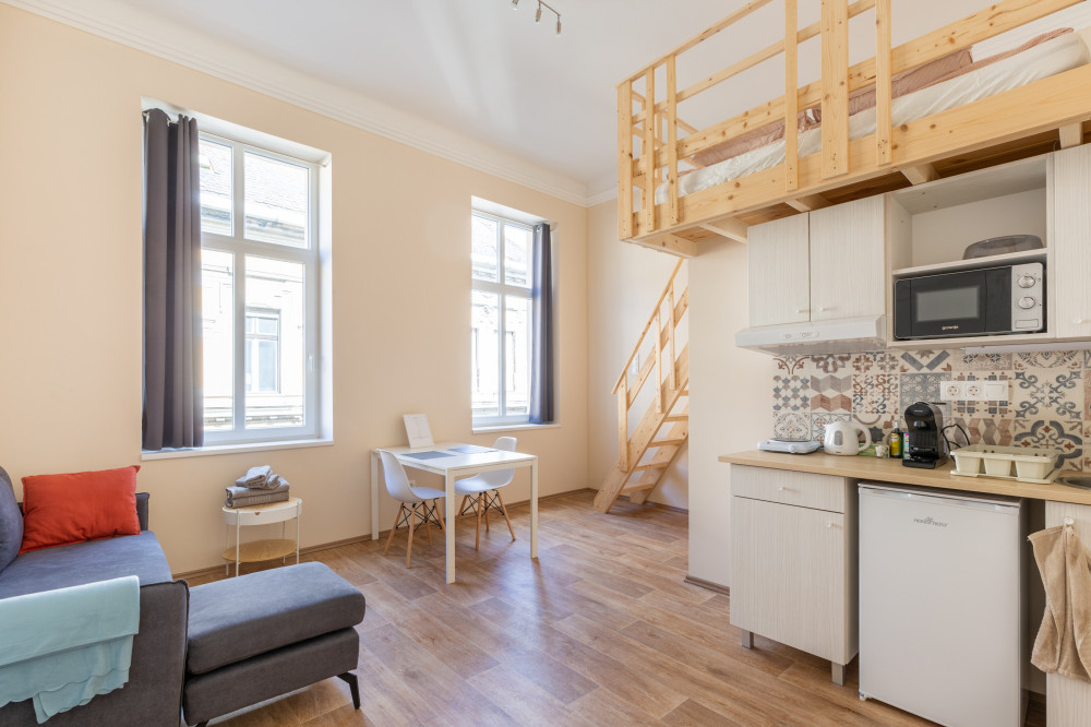 Mezzanine Studio with AC at Keleti (2) preview