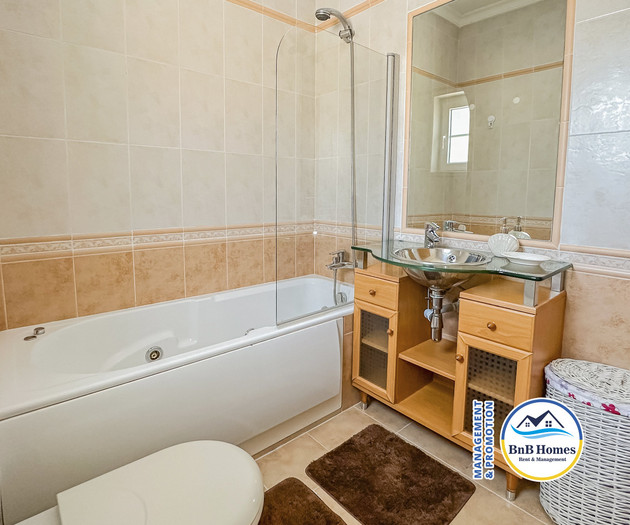 BnB Homes 3-bedroom Townhouse, 2 pools & terraces