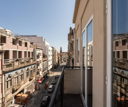 Family Bright Flat with Balcony