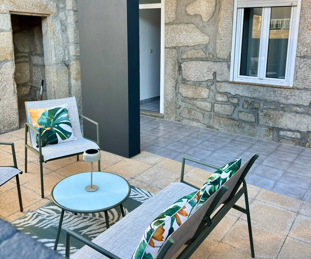 Porto Dinis House