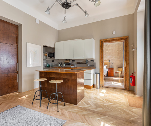 Specious 2BR Downtown gem