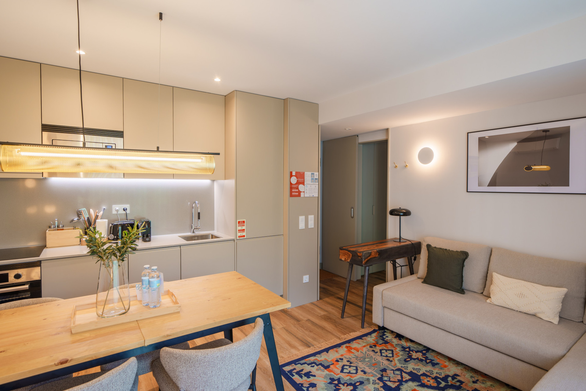 Sala e cozinha