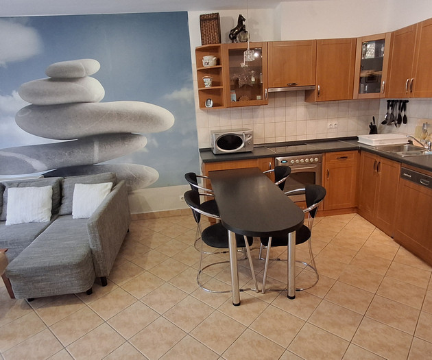 Budapest - modern 2BR, balcony, garage