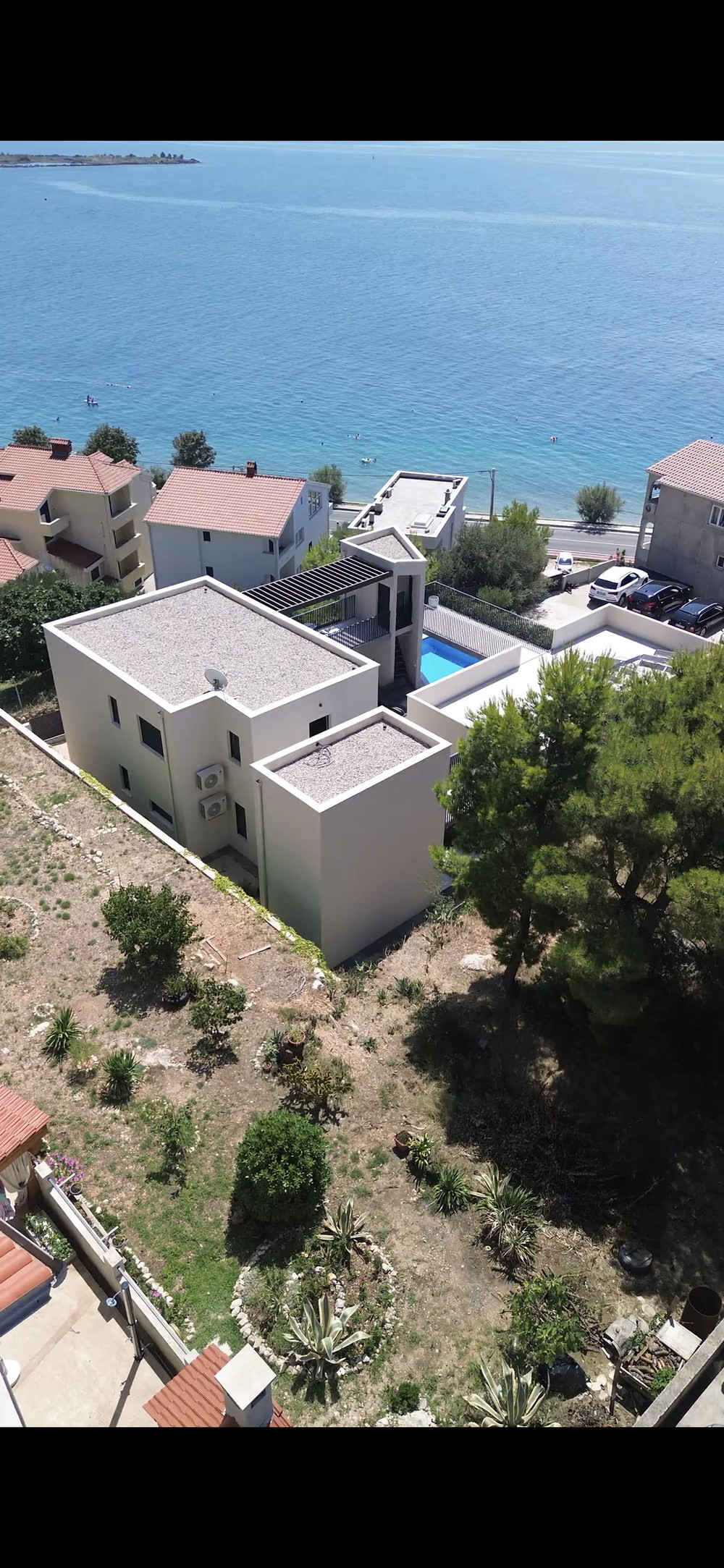 Villa by the sea for relaxation preview