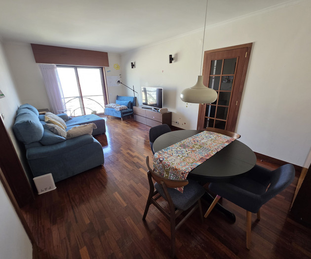 Bright Modern Room | 500Mbps Fiber | City Center