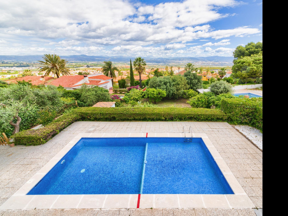 Andalusian House with private pool up to 12 people preview