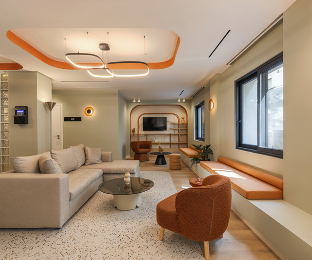 Brand new 1-bedroom apartment, close to metro