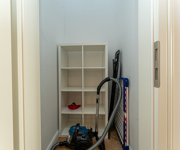 Modern and completely renovated 4-room apartment