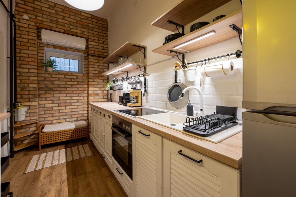 Anna's Studio Apartment preview