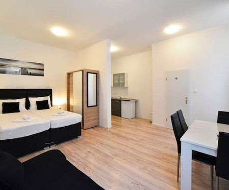 Apartments & Rooms Virtus - Premium Studio apartment 6