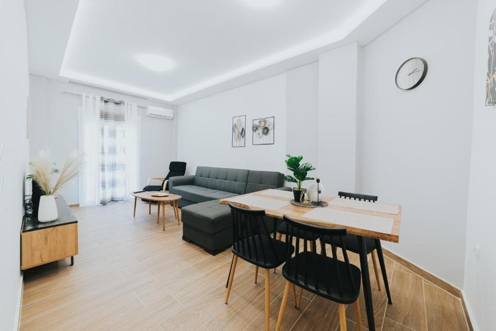Comfy and Stylish apartment near metro preview