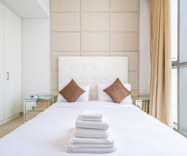 Elegant Downtown 3BR | Burj Khalifa View