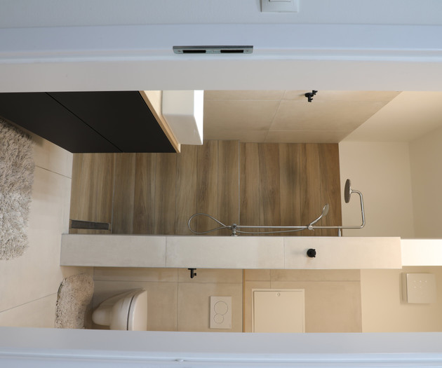 2 bedroom apartment with a balcony city center